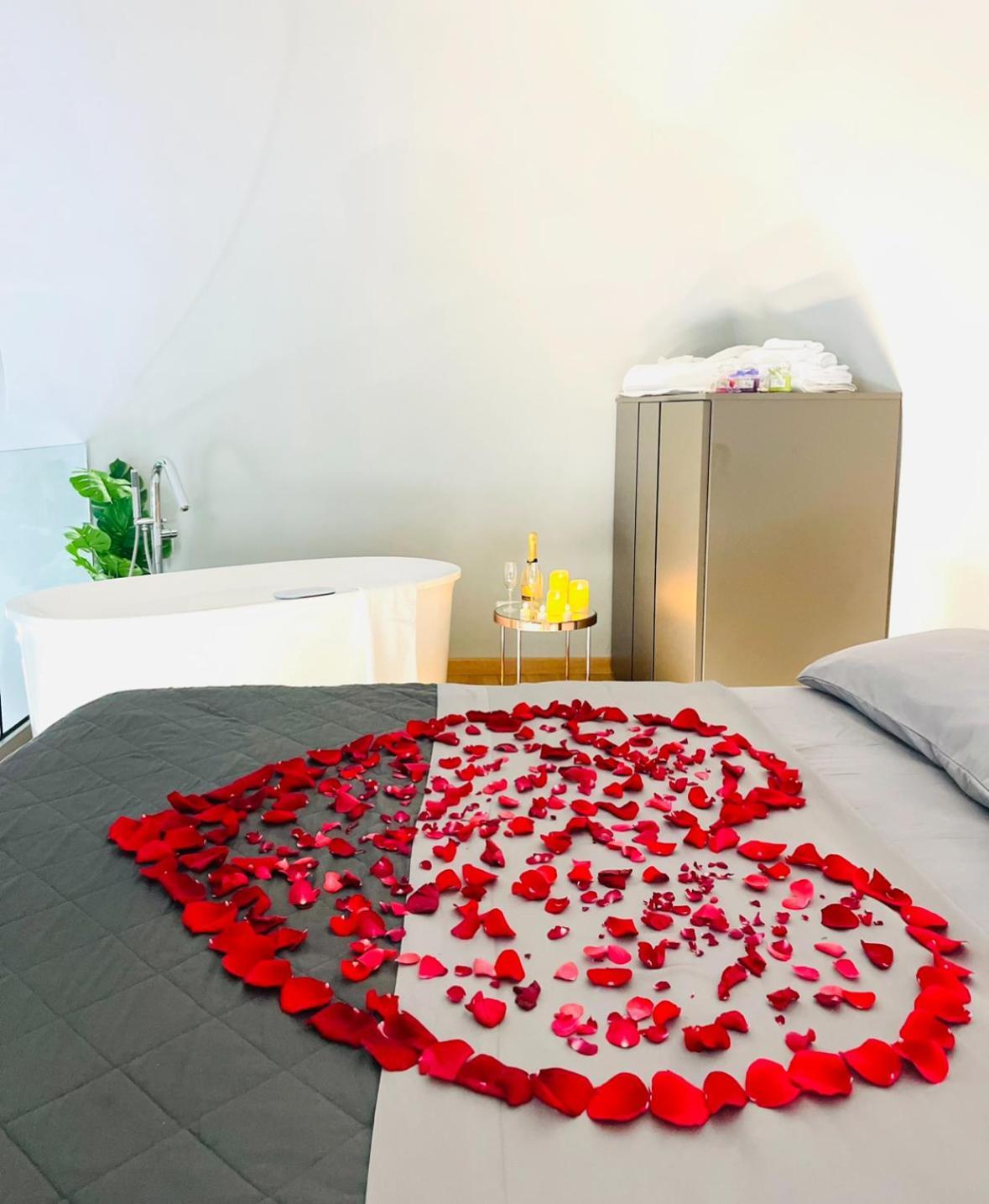 Jacuzzi Luxury Apartment In The Town Centre Τορίνο Εξωτερικό φωτογραφία