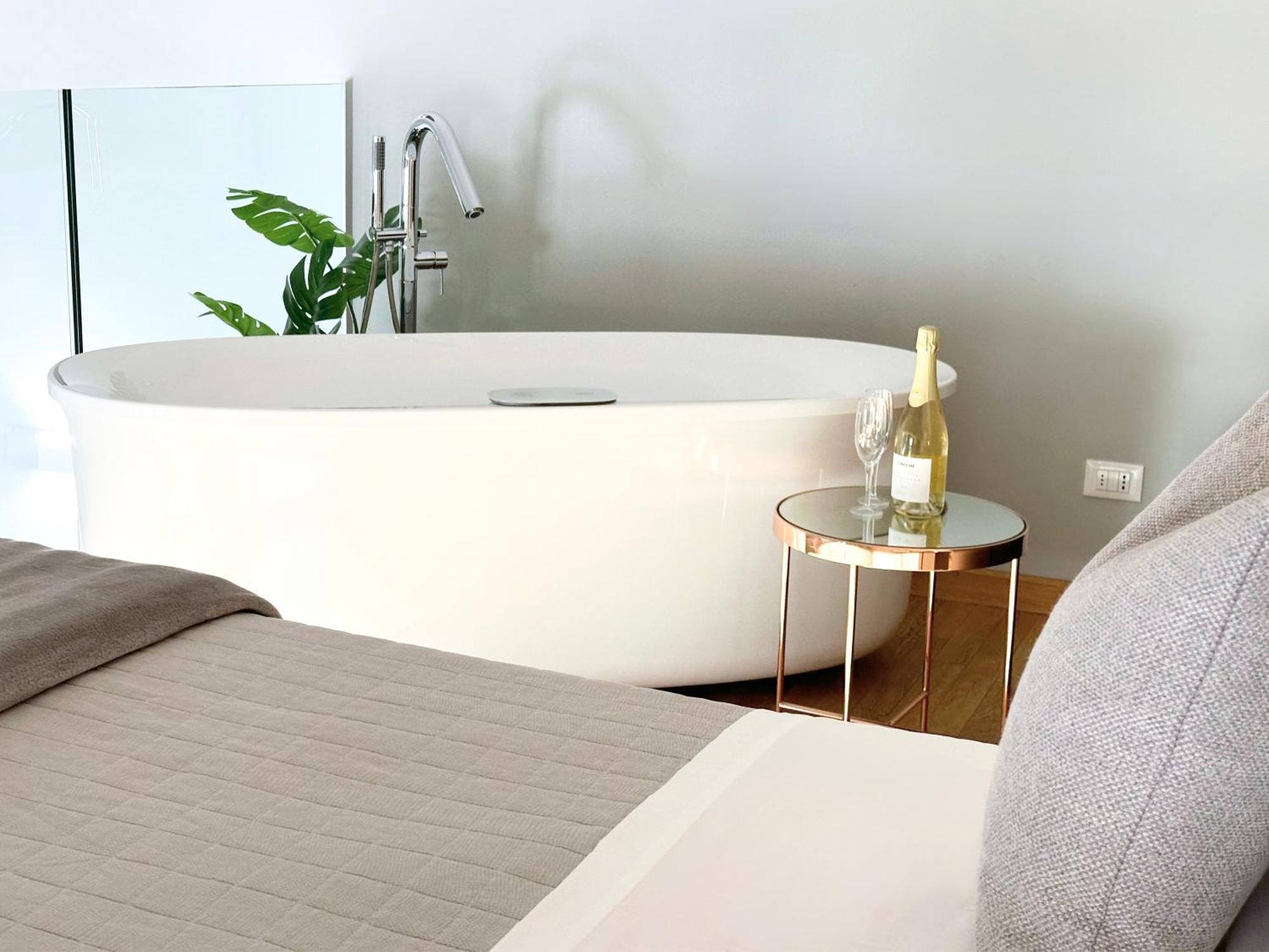 Jacuzzi Luxury Apartment In The Town Centre Τορίνο Εξωτερικό φωτογραφία